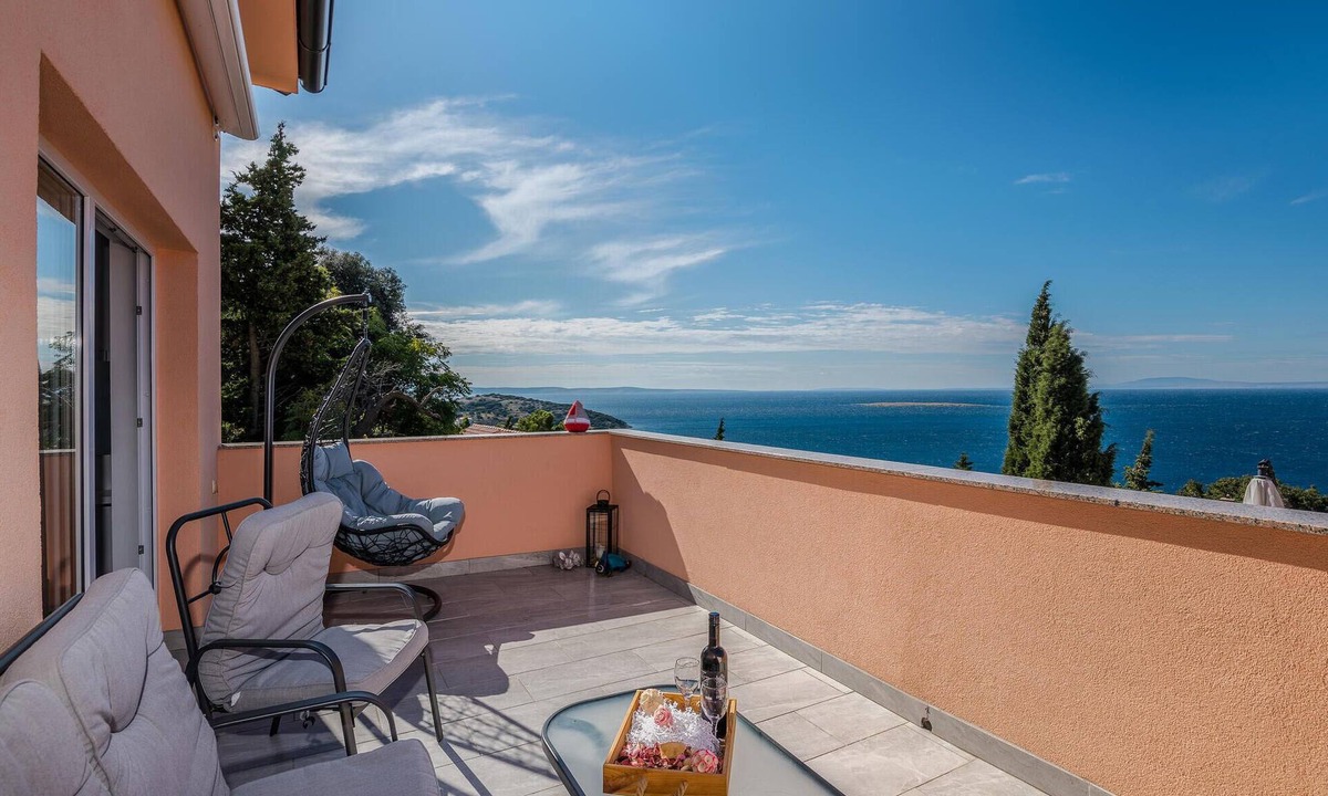 Stara Baska Apartment | 1 bedroom awesome apartment in Stara Baska