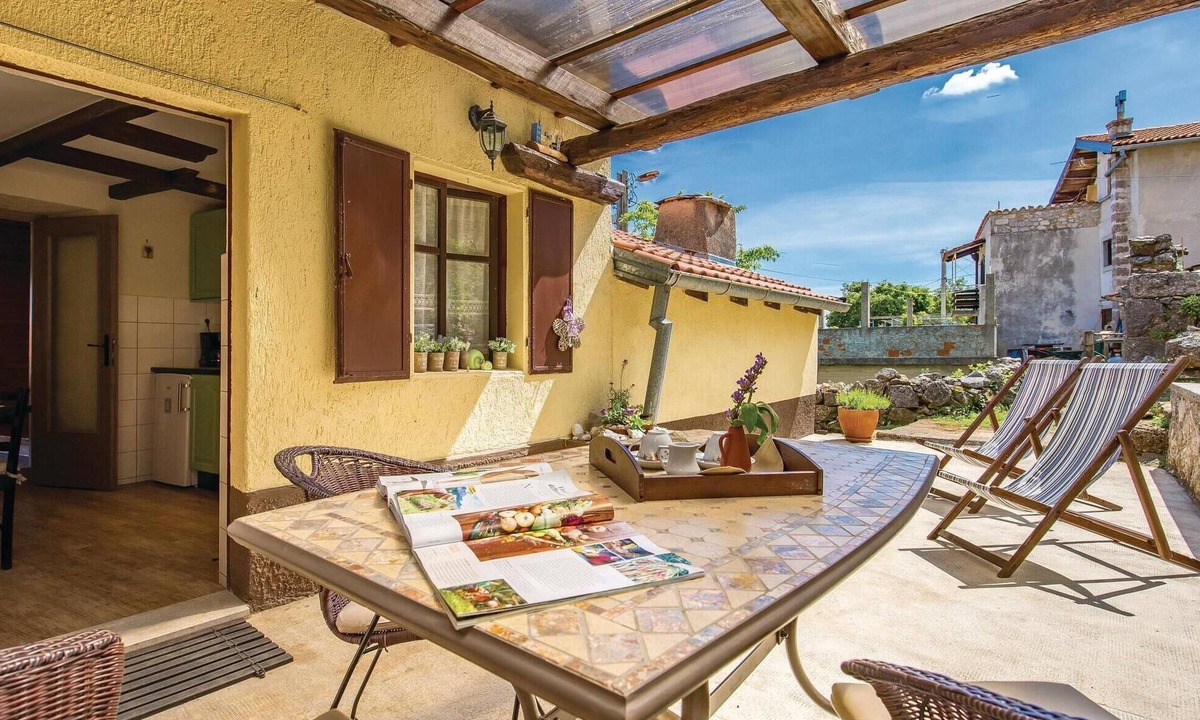 Obrs House | 1 bedroom beautiful home in Moscenicka Draga
