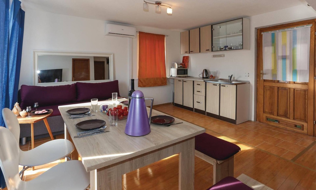 Slatine Apartment | 1 bedroom cozy apartment in Slatine