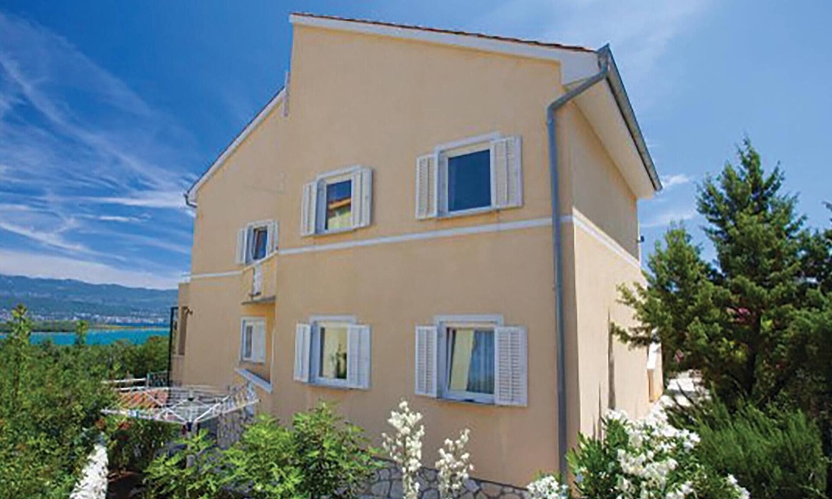 Cizici Apartment | 1 bedroom lovely apartment in Malinska