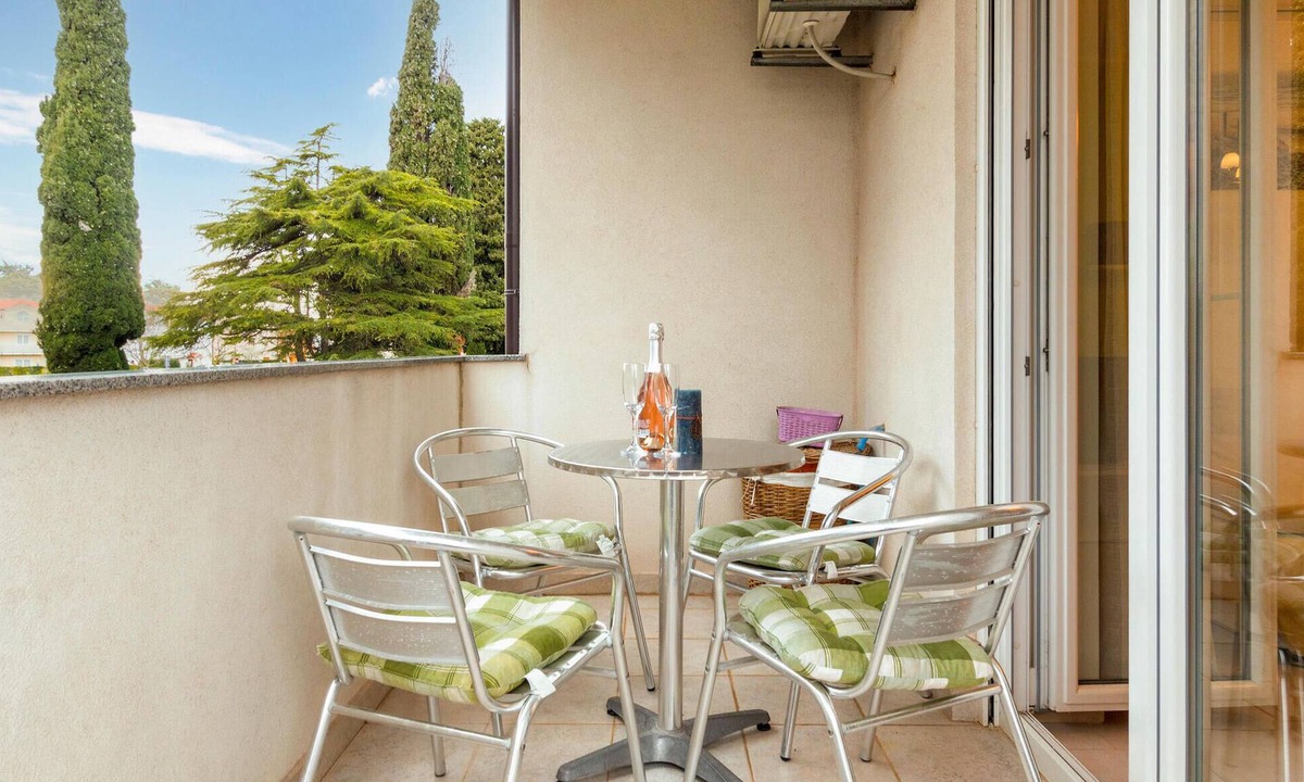 Valbandon Apartment | 1 bedroom nice apartment in Fazana