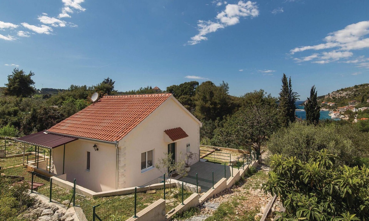 Veliki Drvenik House | 1 bedroom stunning home in Drvenik Veliki