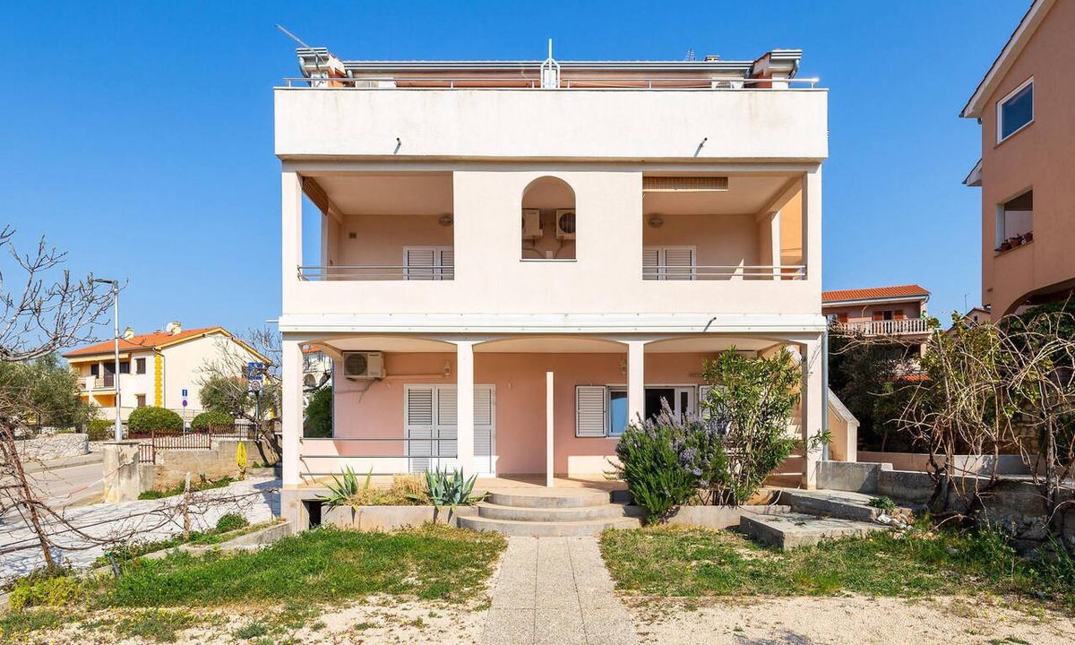 Cres Apartment | 1 bedroom stunning apartment in Cres