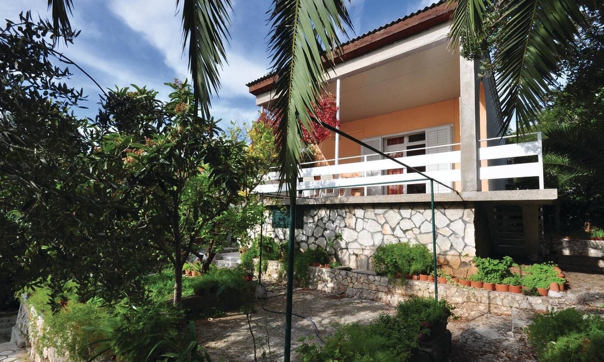Seget Vranjica House | 2 bedroom amazing home in Seget Vranjica