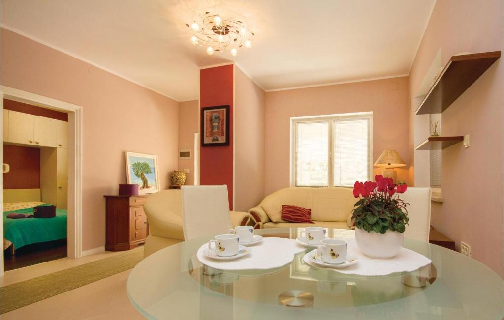 Opric Apartment | 2 Bedroom Amazing Apartment In Ika