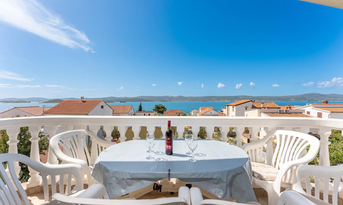 Sveti Petar Apartment | 2 bedroom cozy apartment in Sveti Filip i Jakov