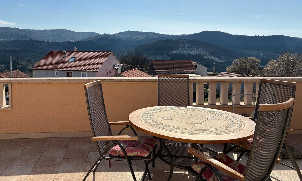 Donji Humac Apartment | 2 bedroom gorgeous apartment in Donji Humac