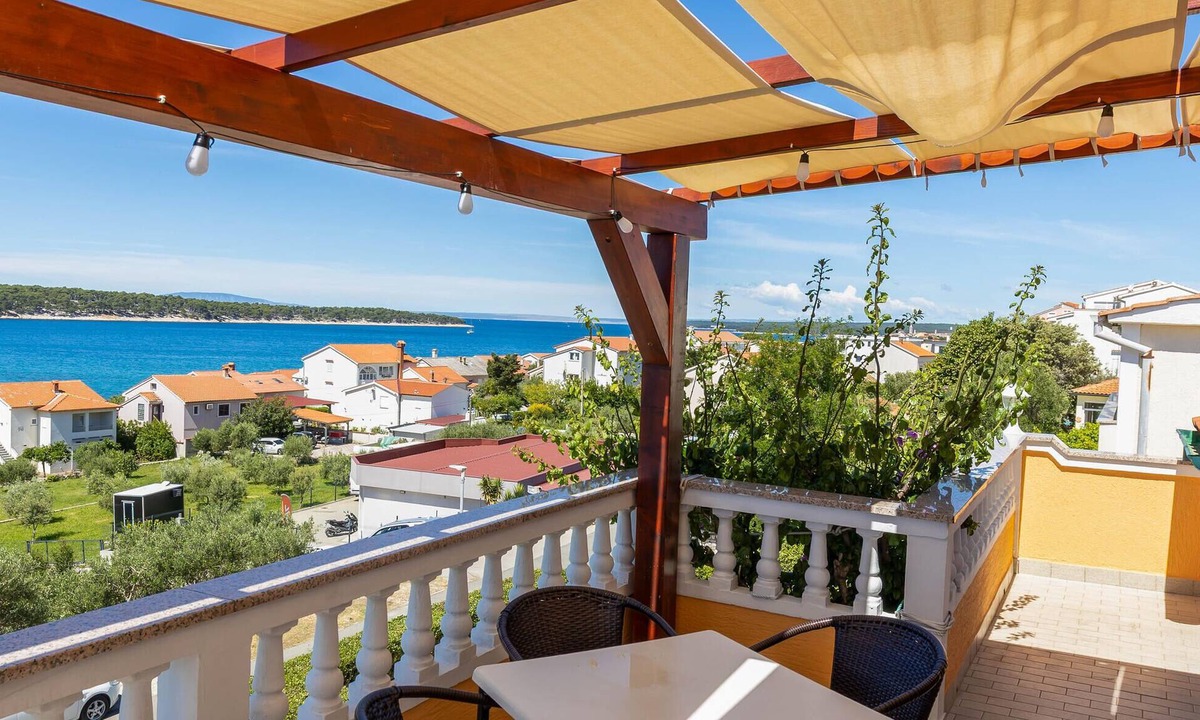 Rab Apartment | 2 bedroom lovely apartment in Barbat na Rabu