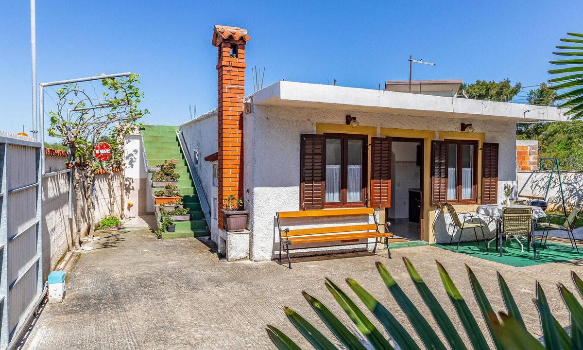 Premantura House | 2 bedroom nice home in Premantura