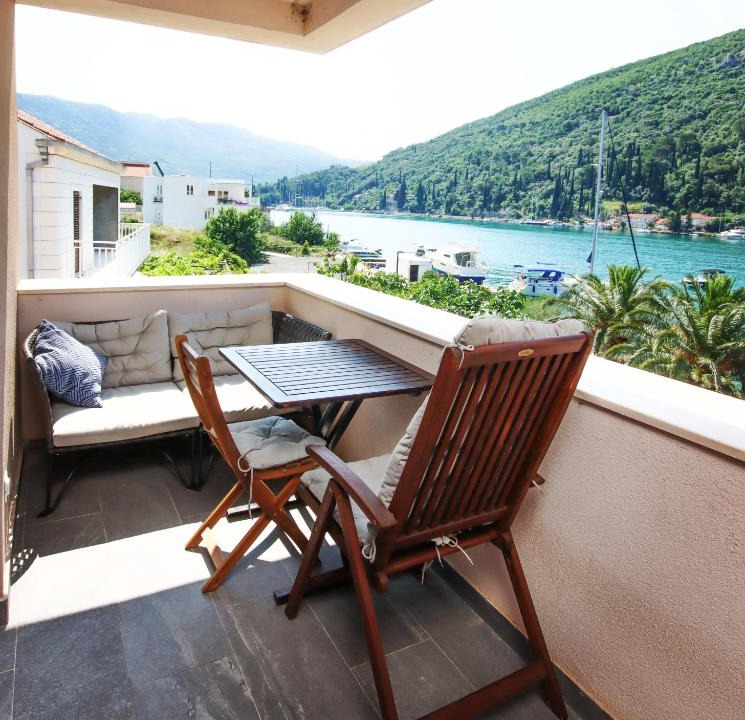Prijevor Apartment | 2 bedroom sunny apartment