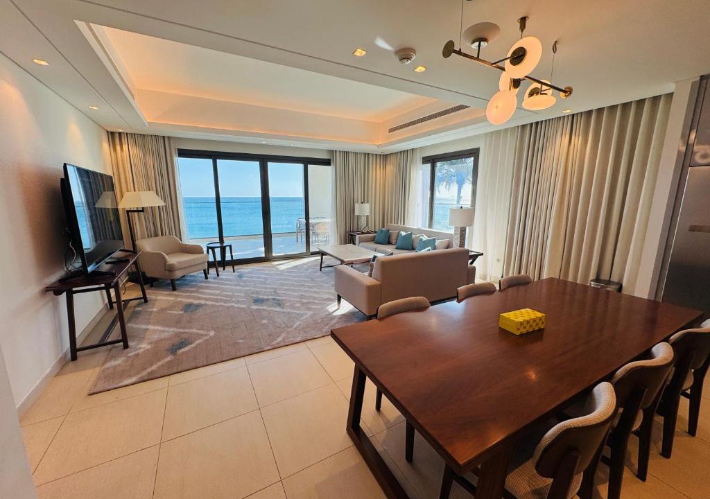 Sharm Apartment | 3 Bedroom Sea View Oscar Apartment in Address Beach Resort Fujairah