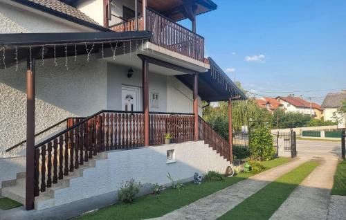 Velika Gorica House | 4 Bedroom Lovely Home In Velika Mlaka
