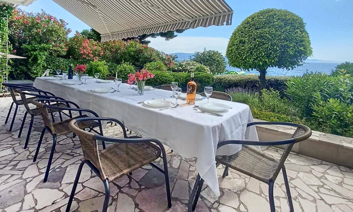 Gradac House | 4 bedroom stunning home in Gradac