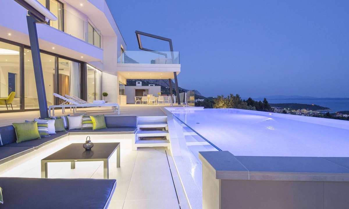 Zelenka Villa | 5* Villa Oblica Makarska,Luxury,Private Pool & Sea Views