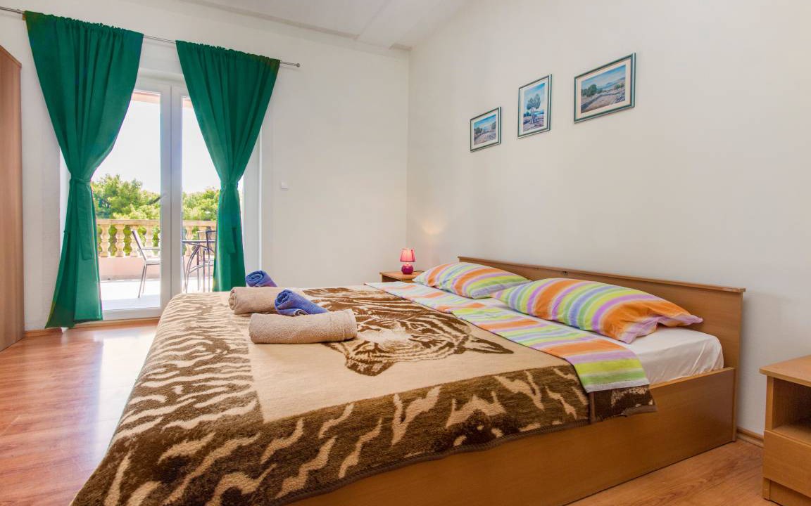 Pirovac Apartment | 52 m² Apartment ∙ 2 bedrooms ∙ 4 guests