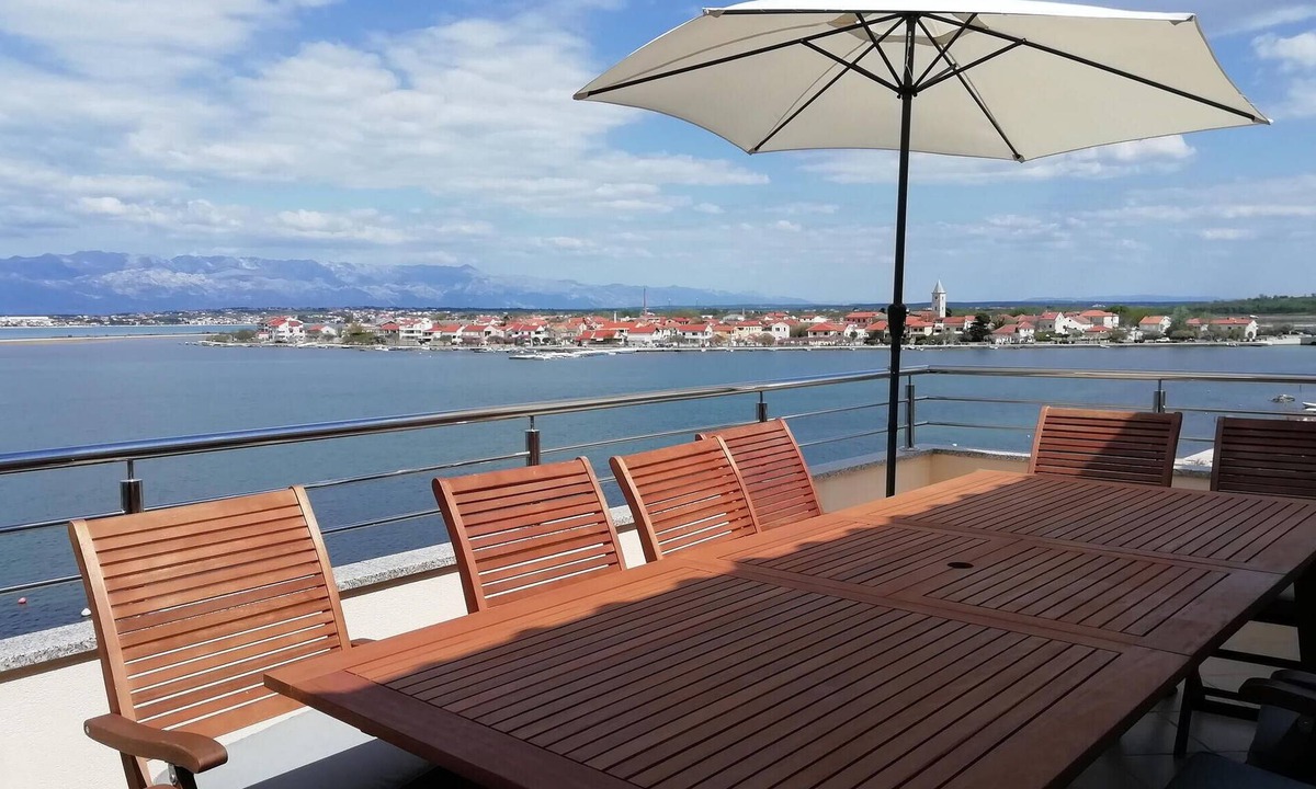 Nin Apartment | 6 bedroom cozy apartment in Nin