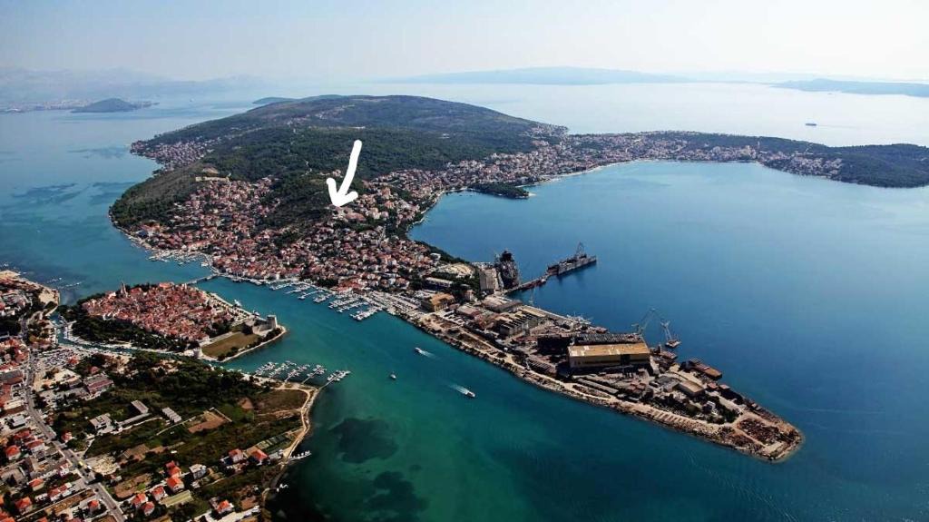 Trogir Apartment | Adriatic Suites