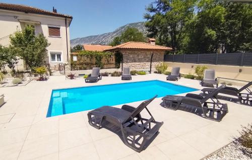 Tribalj Apartment | Amazing Apartment In Tribalj