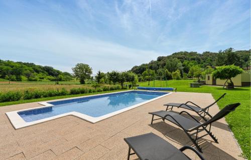 Sveti Kriz Zacretje House | Amazing Home In Donja Pacetina