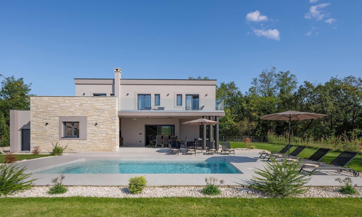 Marceljani House | Amazing home in Labin with private swimming pool, can be inside or outside