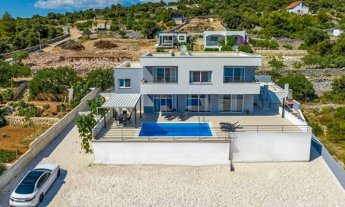 Sevid House | Amazing home in Sevid na moru