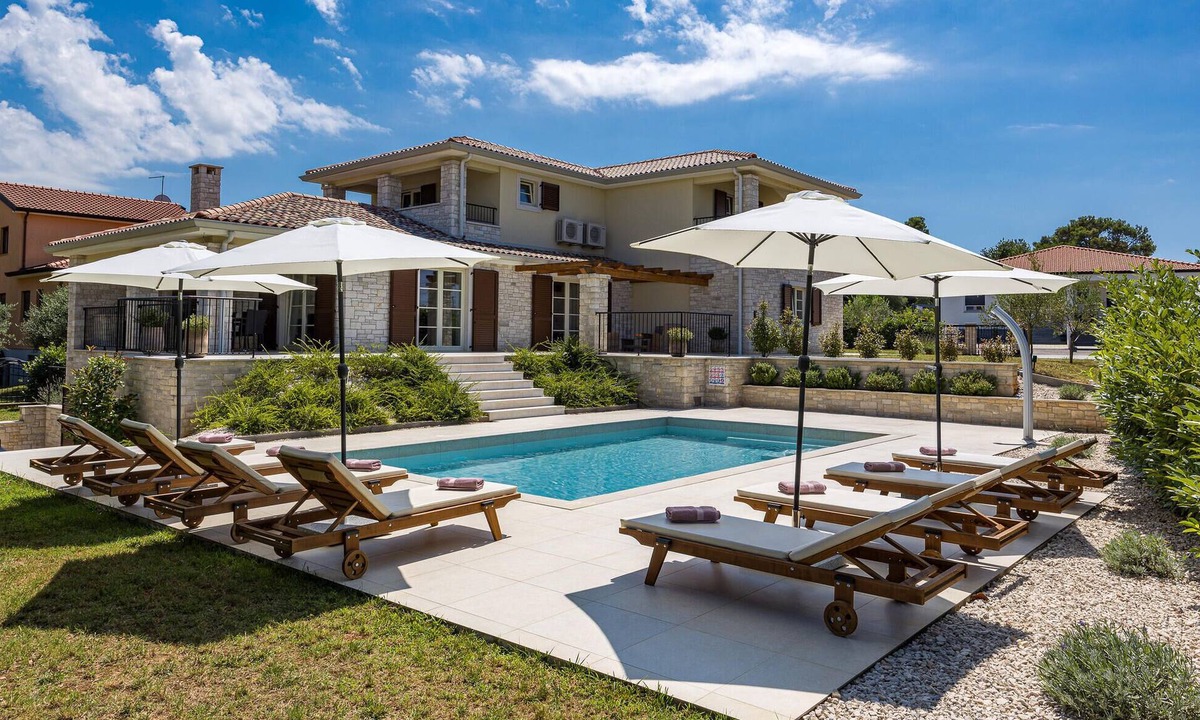 Murine House | Amazing home in Umag with sauna