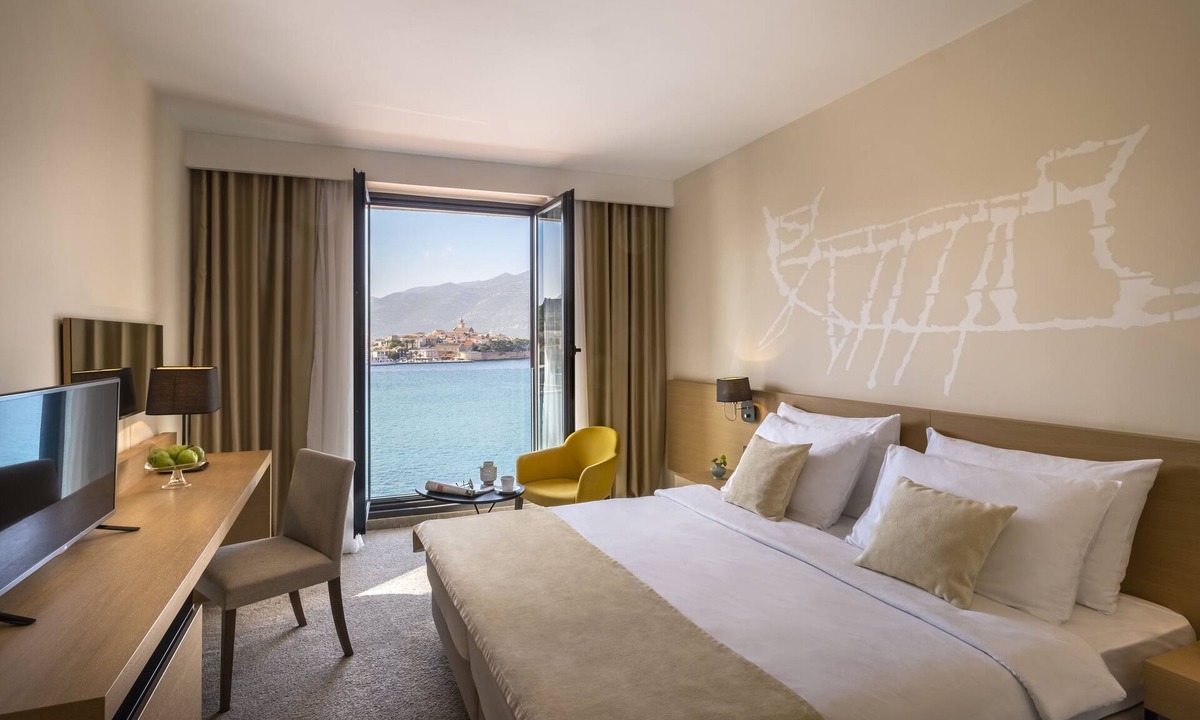 Cove Tri Zala (Zrnovo) Hotel | Aminess Liburna Hotel