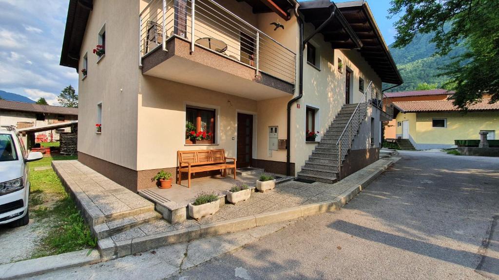 Kobarid Apartment | Apartma Lah