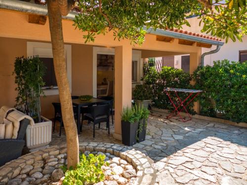 Punat Apartment | Apartman Ana