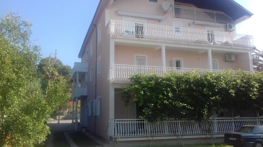 Kastel Stafilic Apartment | Apartman Jezidžić