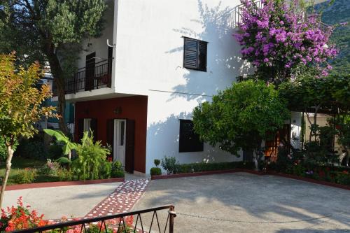 Podaca Apartment | Apartment and Rooms Danica