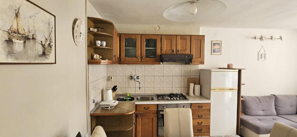 Split Apartment | Apartment Bella