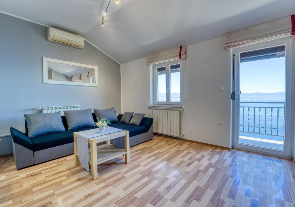 Tulisevica Apartment | Apartment Ema-2 by Interhome