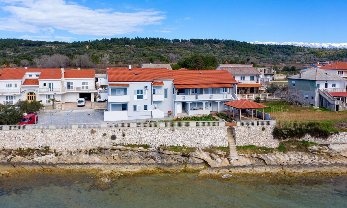 Ljubac Apartment | Apartment Gazic 1 by the Sea