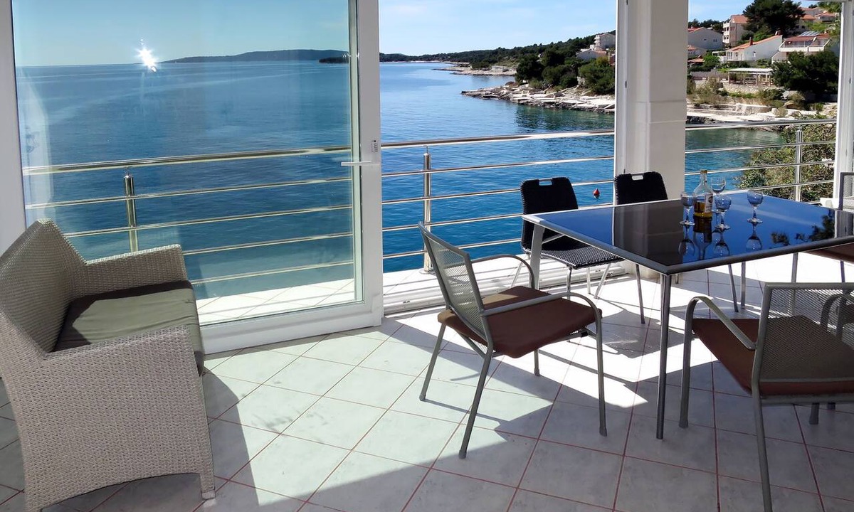 Businci Apartment | Apartment Giljo by Interhome