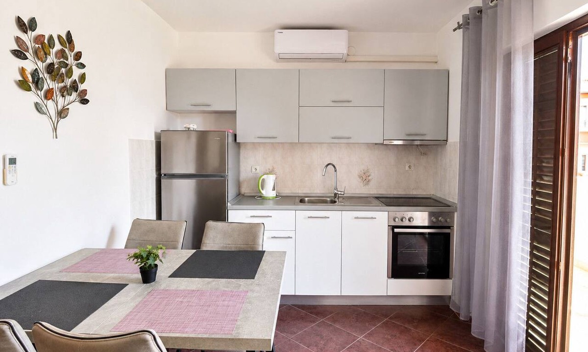 Zaton Apartment | Apartment Gina