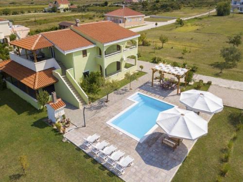 Ljubac Apartment | Apartment in Croatia near the Coast