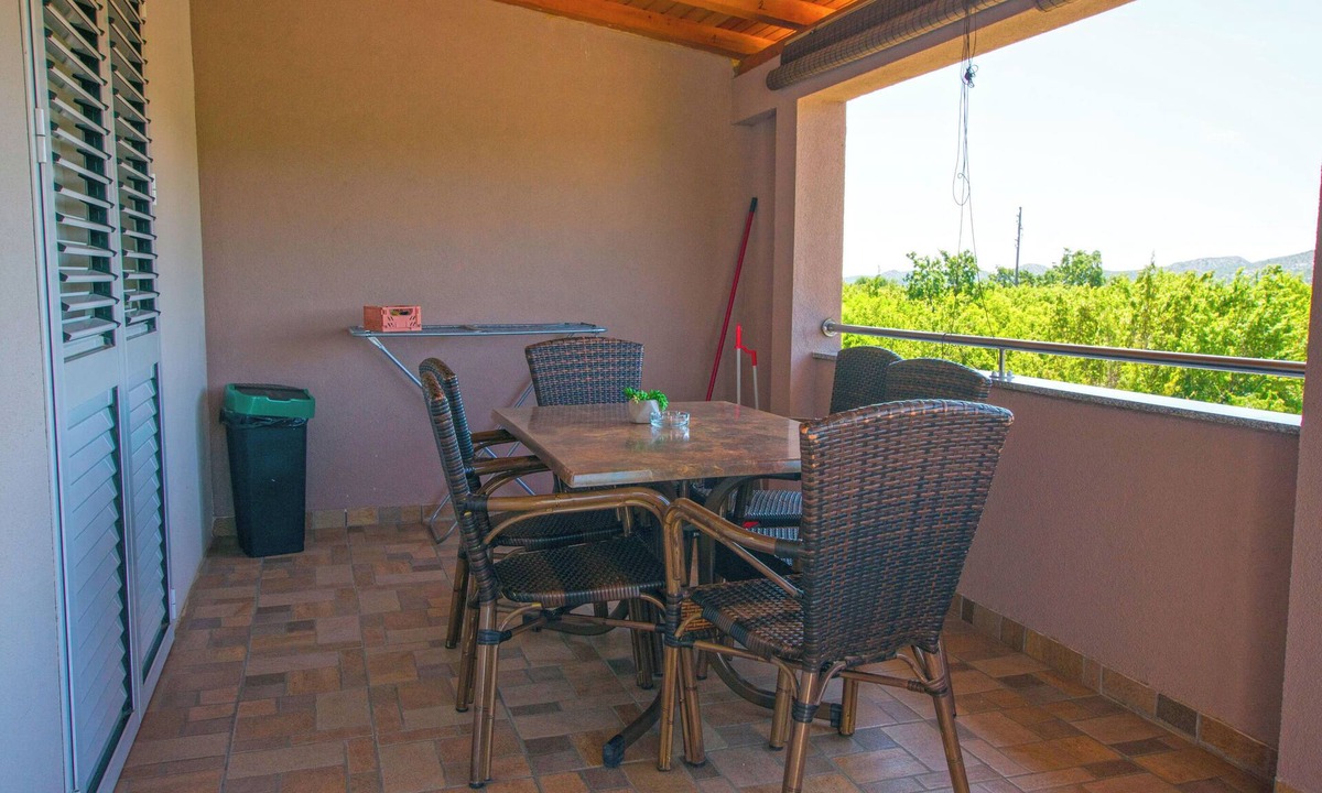 Velim Apartment | Apartment Iva Luca (99161-A1) - Radašinovci