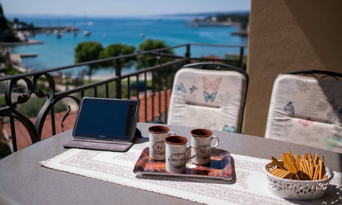 Krk Apartment | Apartment IVA with a sea view
