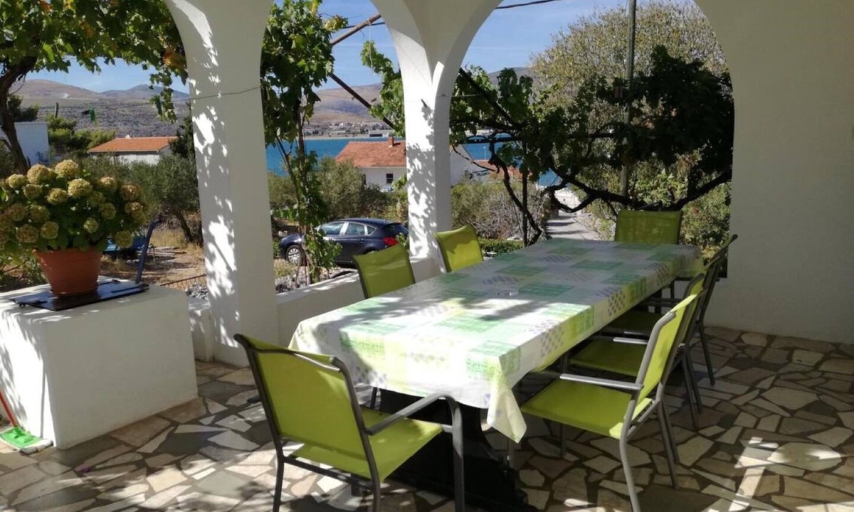 Arbanija Apartment | Apartment Lilac (11096-A1) - Arbanija (Ciovo)