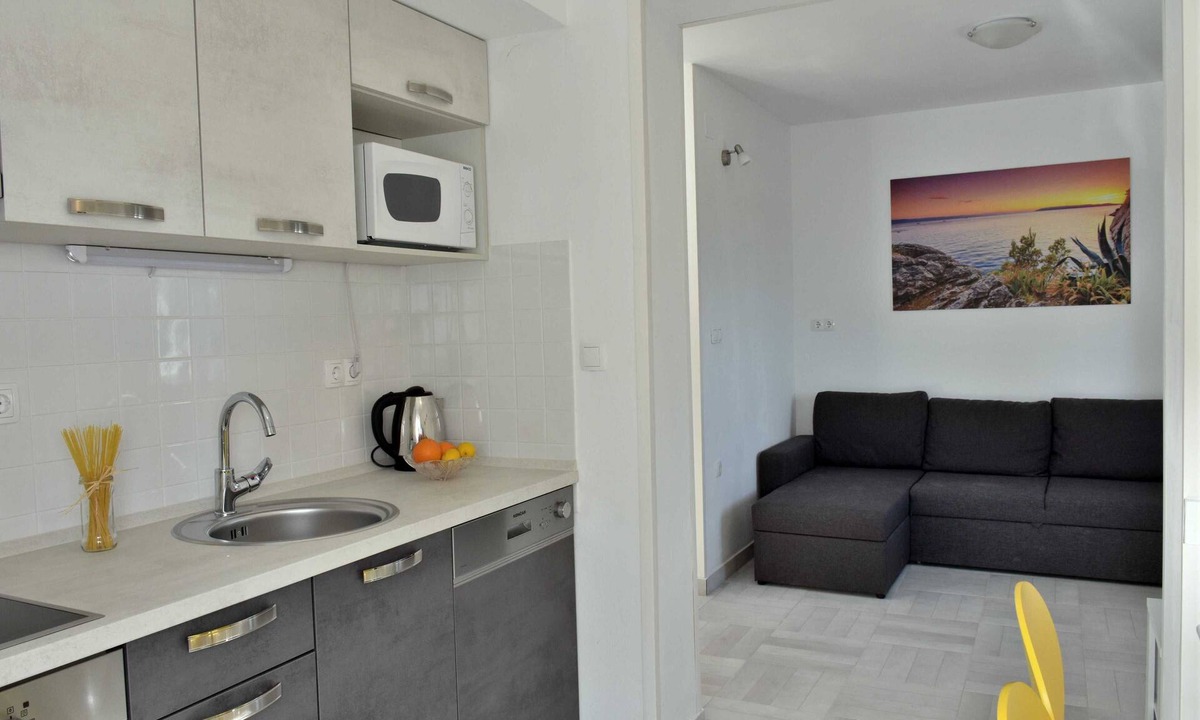 Mravince Apartment | Apartment Meryl