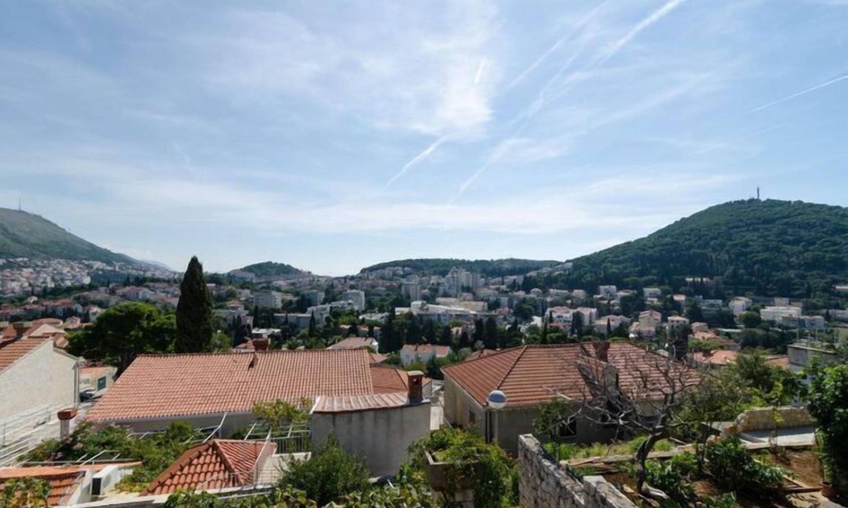 Babin Kuk Apartment | Apartment near beach with terrace