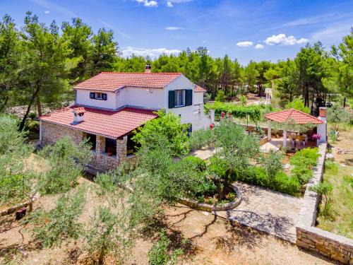 Cove Osibova (Milna) Apartment | Apartment Rusula