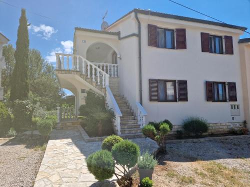 Silo Apartment | Apartment Ruzmarin