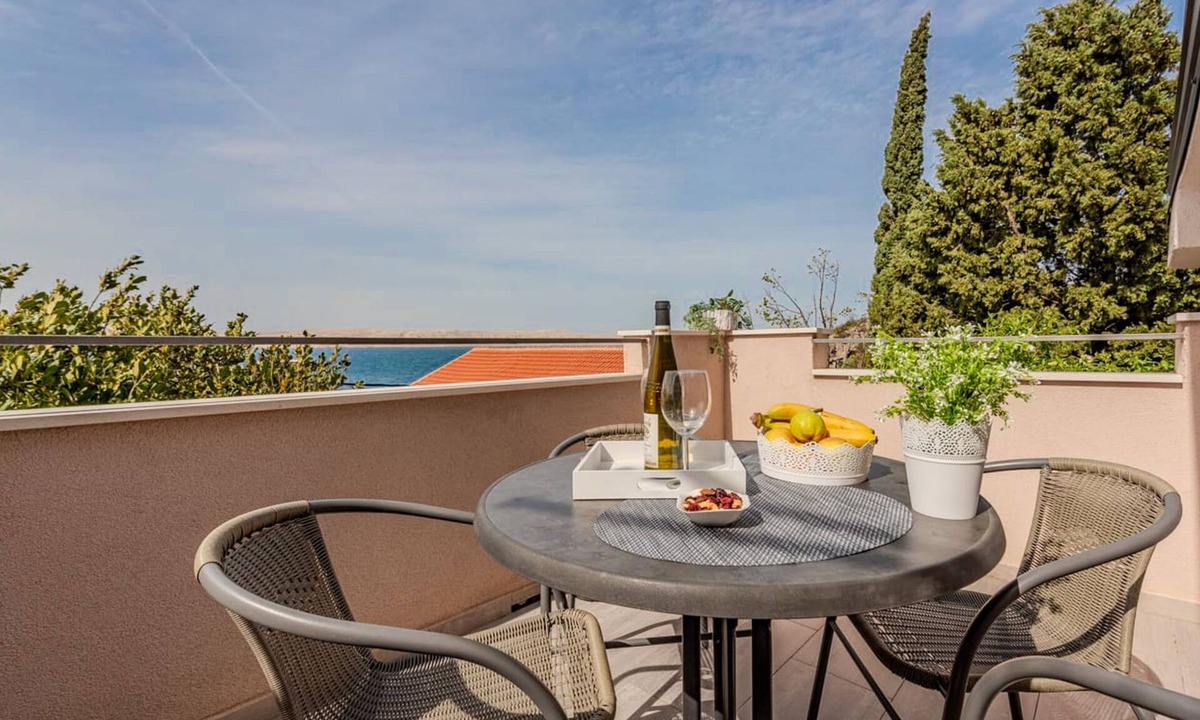 Ribarica Apartment | Apartment Sofija by Interhome
