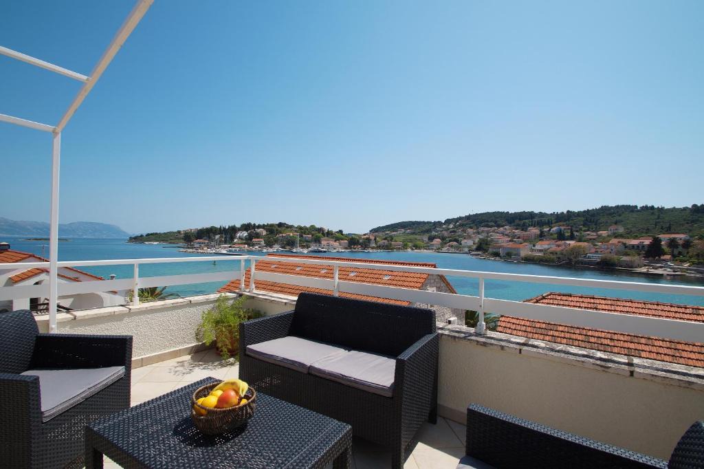 Lumbarda House | Apartments Šuda