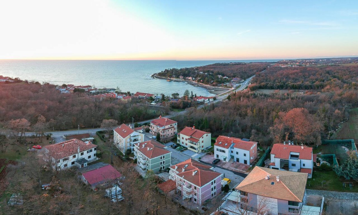 Krizine Hotel | Apartments and Rooms Degra