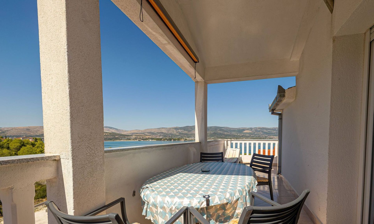 Slatine Apartment | Apartments Beganovic (46041-A4) - Slatine (Ciovo)