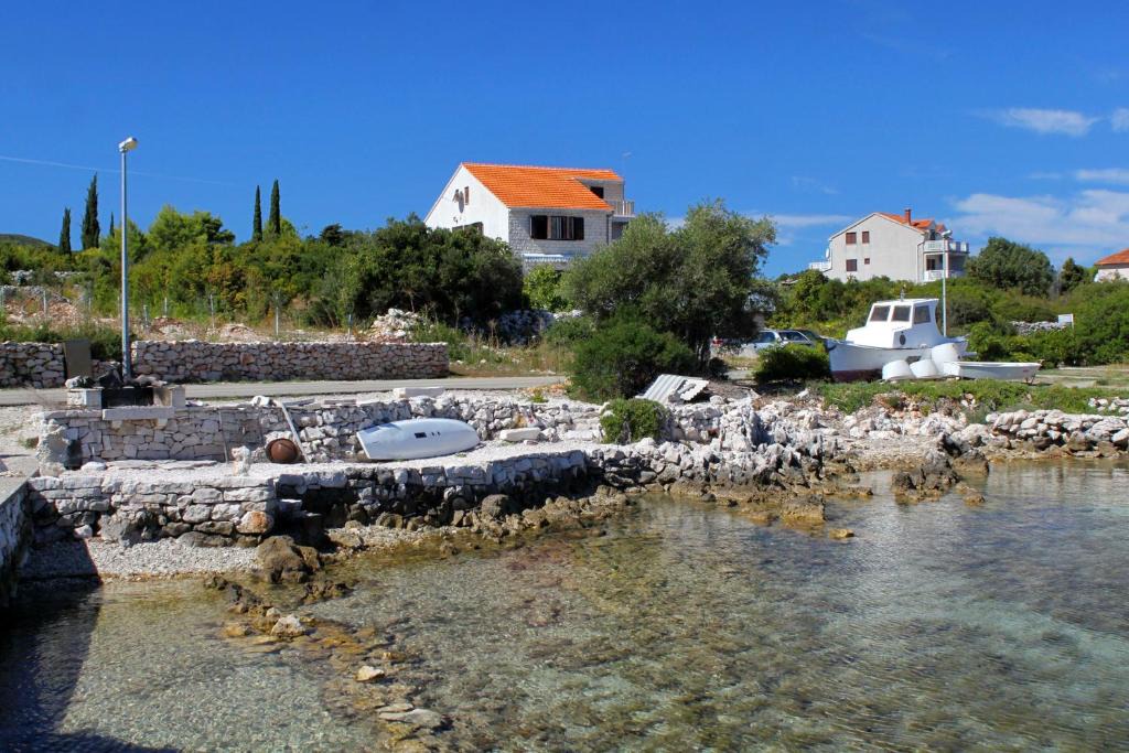 Kneza Apartment | Apartments by the sea Kneza, Korcula - 9185