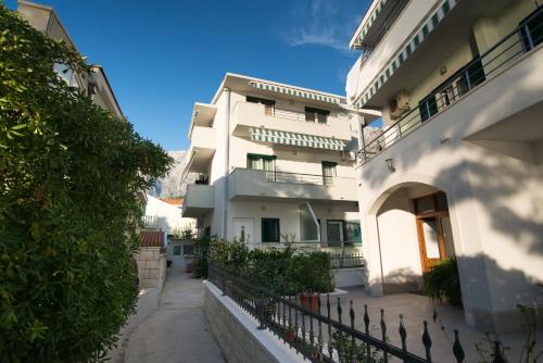 Promajna Apartment | Apartments by the sea Promajna, Makarska - 2605